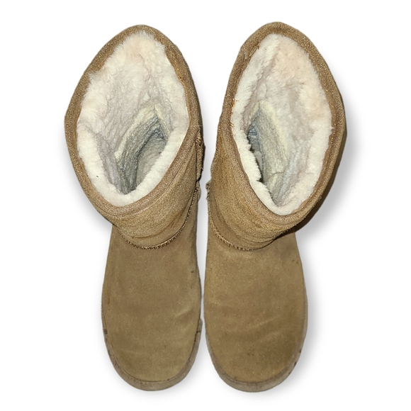 Bearpaw Emma 8" Mid Calf Suede Boot - Picture 5 of 10